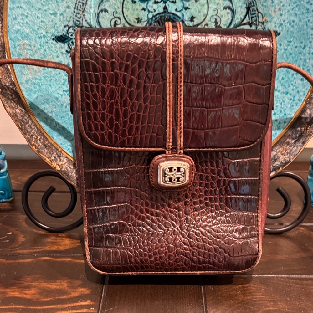 Brighton Vintage Brown Crocodile-Embossed Women's Crossbody/Shoulder Strap Bag